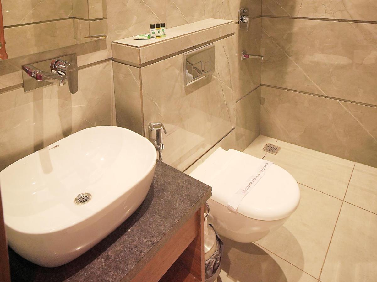 Hotel Green Land Heights Amritsar Bagian luar foto